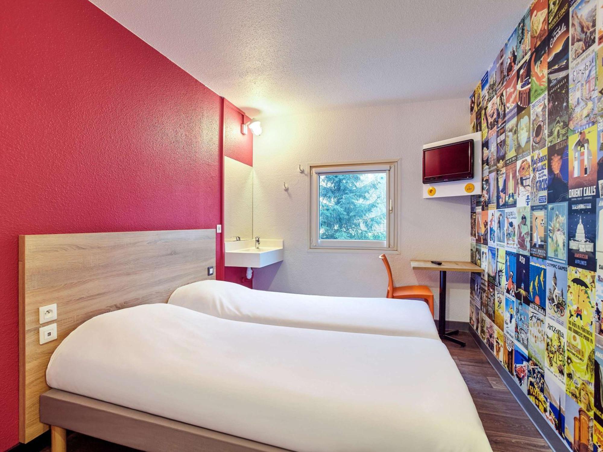 Hotelf1 Avignon Centre Courtine Gare Tgv Екстериор снимка