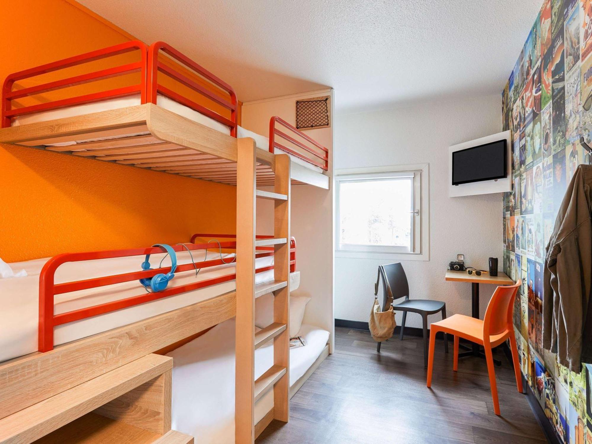 Hotelf1 Avignon Centre Courtine Gare Tgv Екстериор снимка